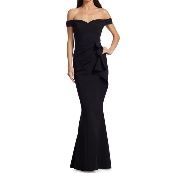 Chiara Boni Dresses & Skirts - Chiara Boni La Petite Robe Radoslava Off The Shoulder Bodycon Gown Size 10